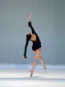 Yumiko Takeshima - Morning Ground - Dutch National Ballet - photo © Costin Radu