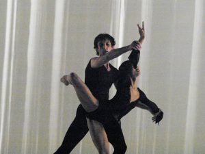 Raphaël Coumes-Marquet, Yumiko Takeshima - Morning Ground - Dutch National Ballet - photo © Joris-Jan Bos