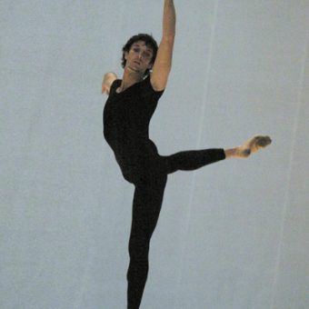 Raphaël Coumes-Marquet - Morning Ground - Dutch National Ballet - photo © Joris-Jan Bos