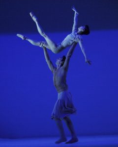 Yumiko Takeshima, Raphaël Coumes-Marquet - The Gentle Chapters - Dutch National Ballet - photo © Angela Sterling