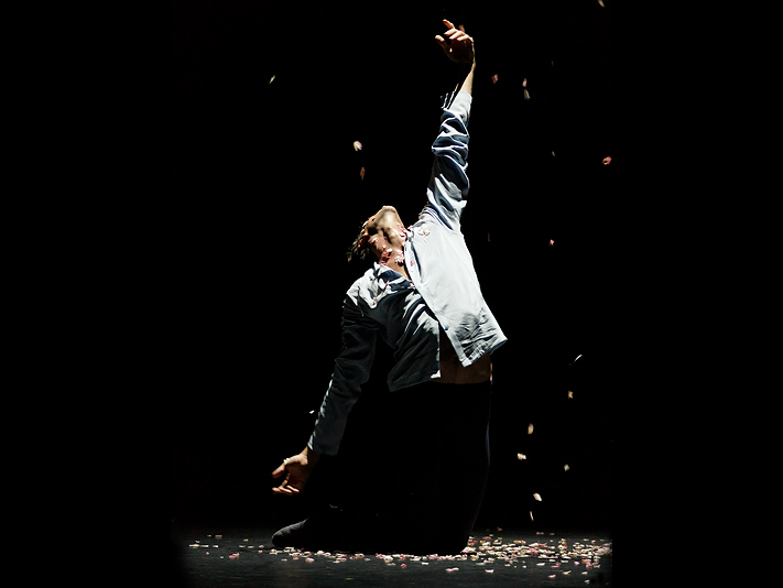 Raphaël Coumes-Marquet - Giselle - Semperoper Ballett - photo © Costin Radu