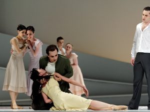 Yumiko Takeshima, Jiří Bubeníček, Fabien Voranger - Giselle - Semperoper Ballett - photo © Costin Radu