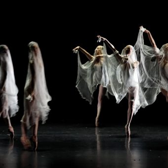 Ensemble - Giselle - Semperoper Ballett - photo © Costin Radu