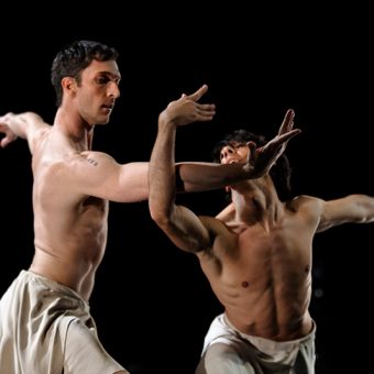 Raphaël Coumes-Marquet, Esteban Berlanga - Faun(e) - Semperoper Ballett - photo © Costin Radu