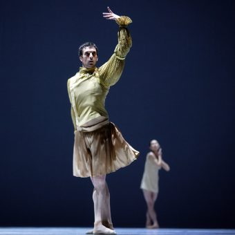 Raphaël Coumes-Marquet - The World According to Us - Semperoper Ballett - photo © Costin Radu