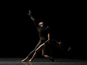 Raphaël Coumes-Marquet, Courtney Richardson - Opus.11 - Semperoper Ballett - photo © Costin Radu