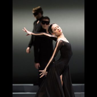 Sophie Martin - Swan Lake - Scottish Ballet - photo © Andy Ross