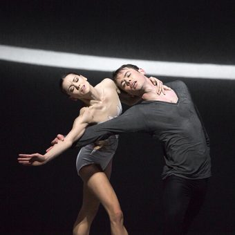 Sophie Martin, Chris Harrison - Swan Lake - Scottish Ballet - photo © Andy Ross