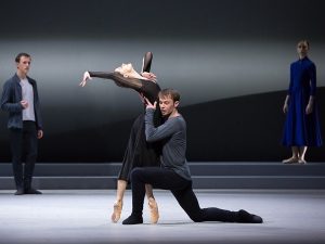 Sophie Martin, Chris Harrison - Swan Lake - Scottish Ballet - photo © Andy Ross