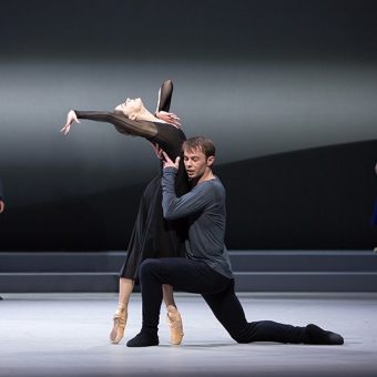 Sophie Martin, Chris Harrison - Swan Lake - Scottish Ballet - photo © Andy Ross