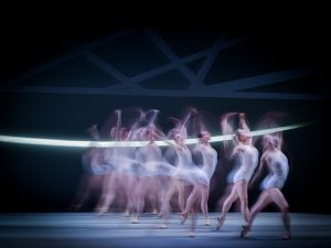 Ensemble - Swan Lake - Scottish Ballet - photo © Rimbaud Patron