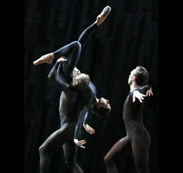 Requiem – Dutch National Ballet – Photo © Hans Gerritsen